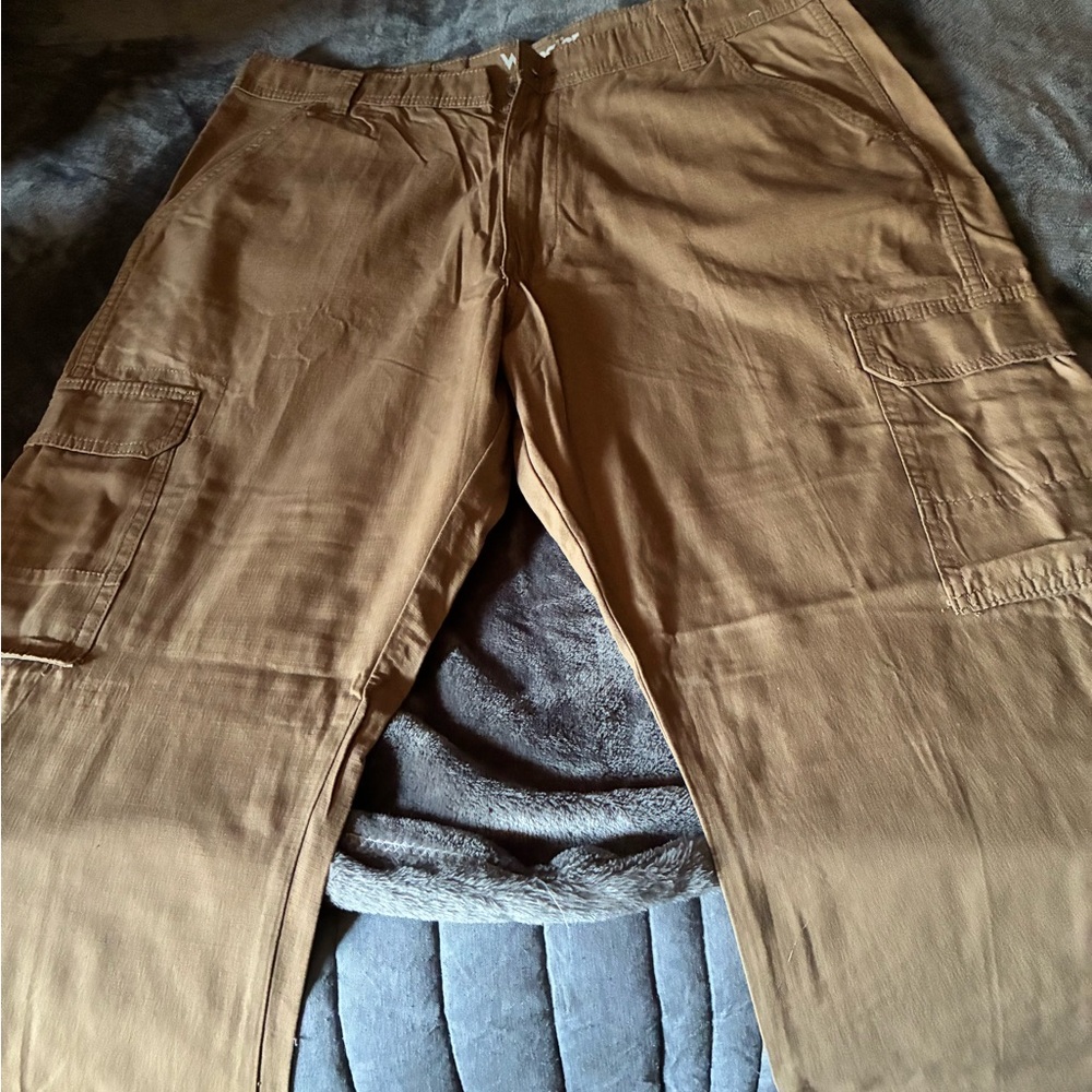 Wrangler Tan Cargo Pants. Like new, never worn.